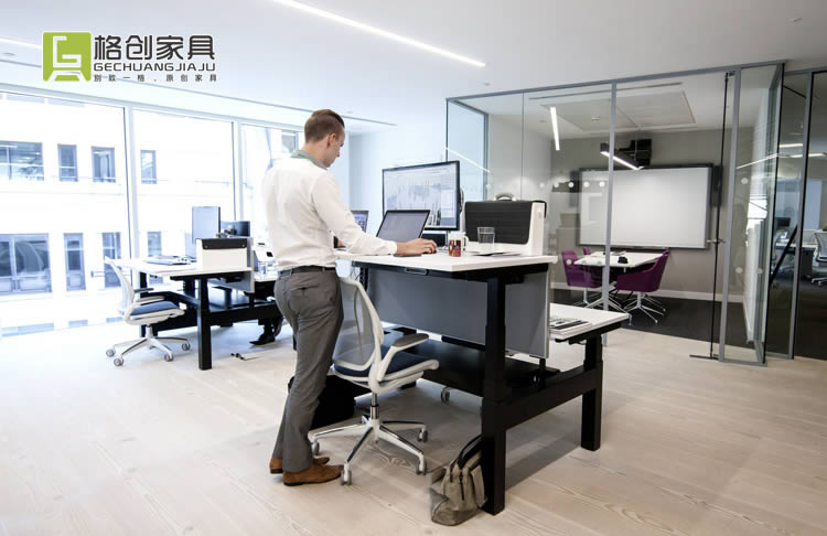 深圳龍華辦公家具廠