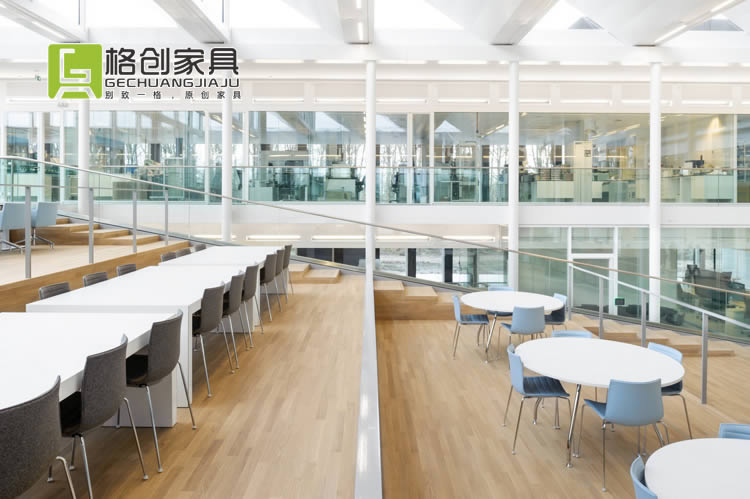 現(xiàn)代辦公家具