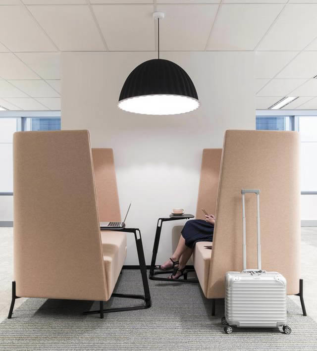 現(xiàn)代辦公家具